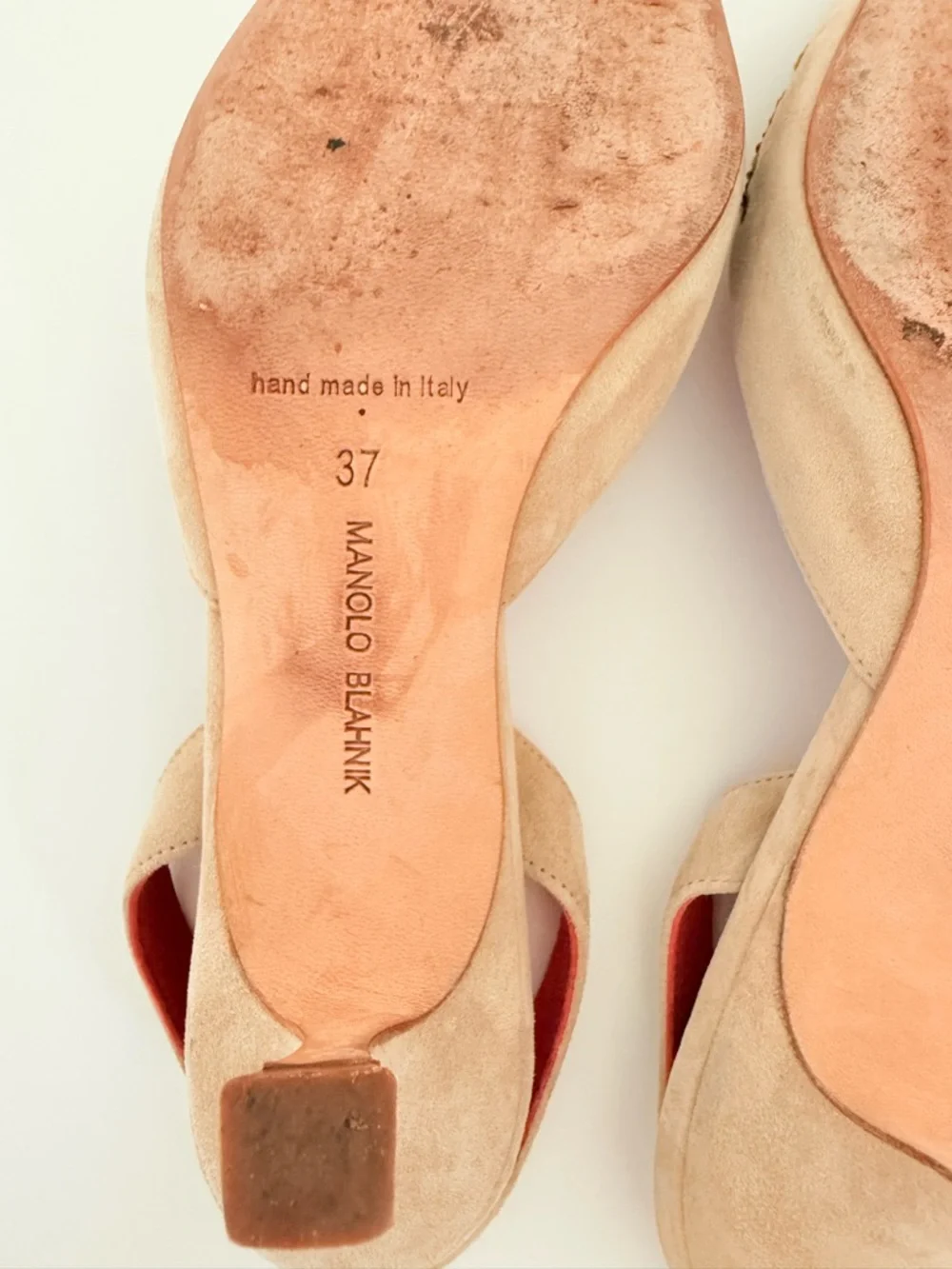 Manolo Blahnik Carolyne Floral Embroidered Slingback Pumps Beige Suede  EU 37 - Picture 9 of 10